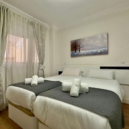 Ayala Malaga City Center 6Pax 외부 사진