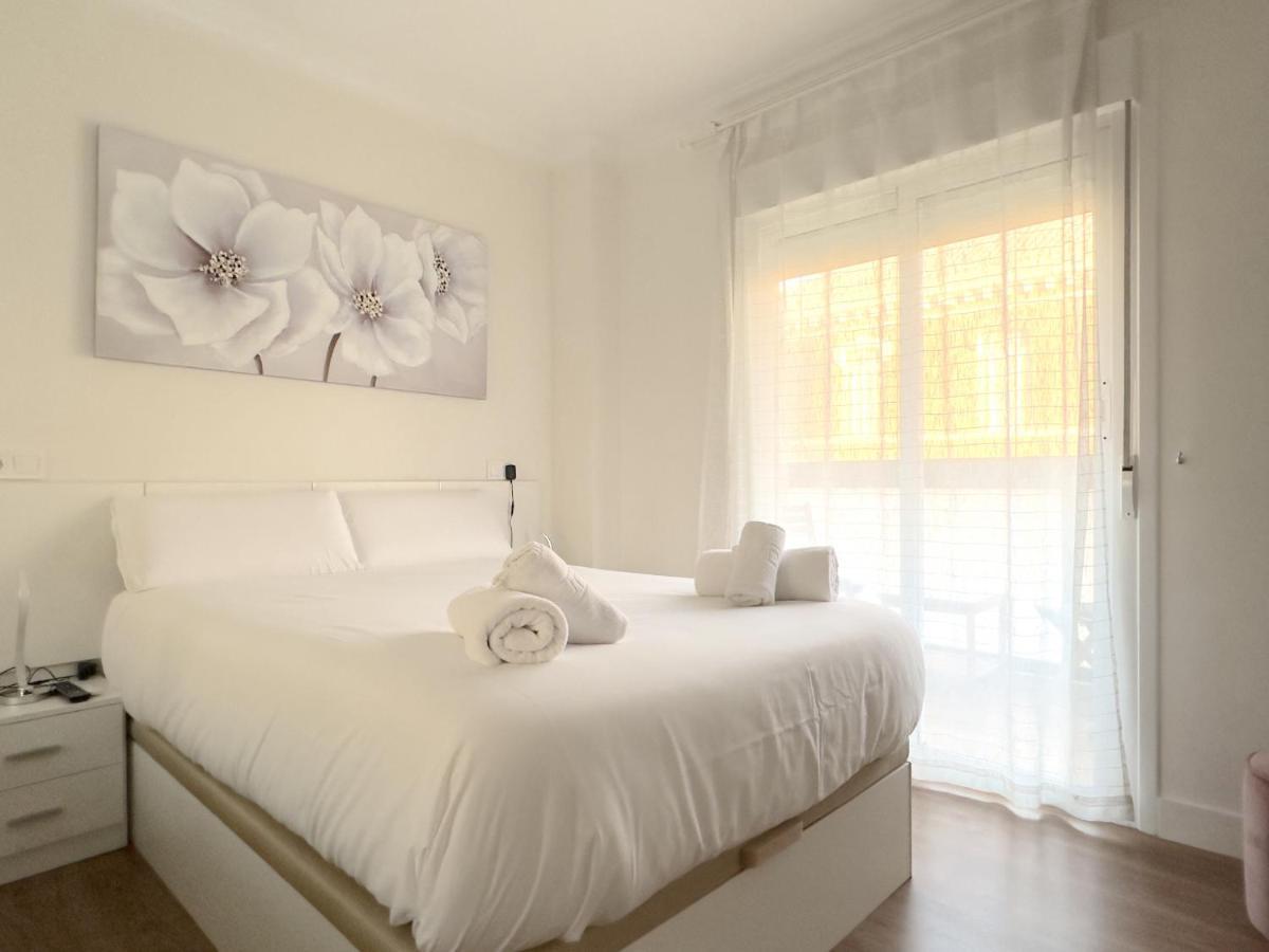 Ayala Malaga City Center 6Pax 외부 사진