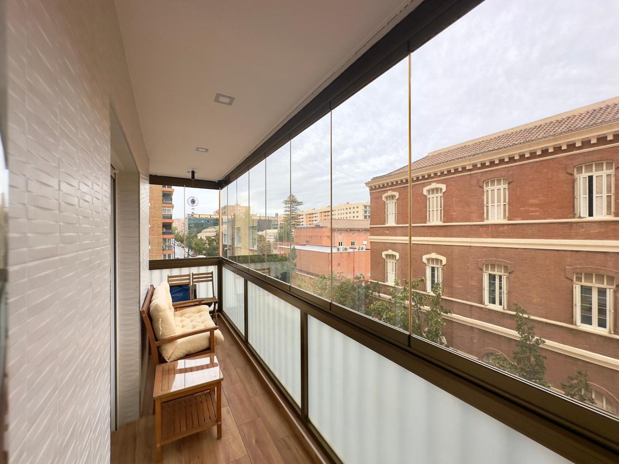 Ayala Malaga City Center 6Pax 외부 사진
