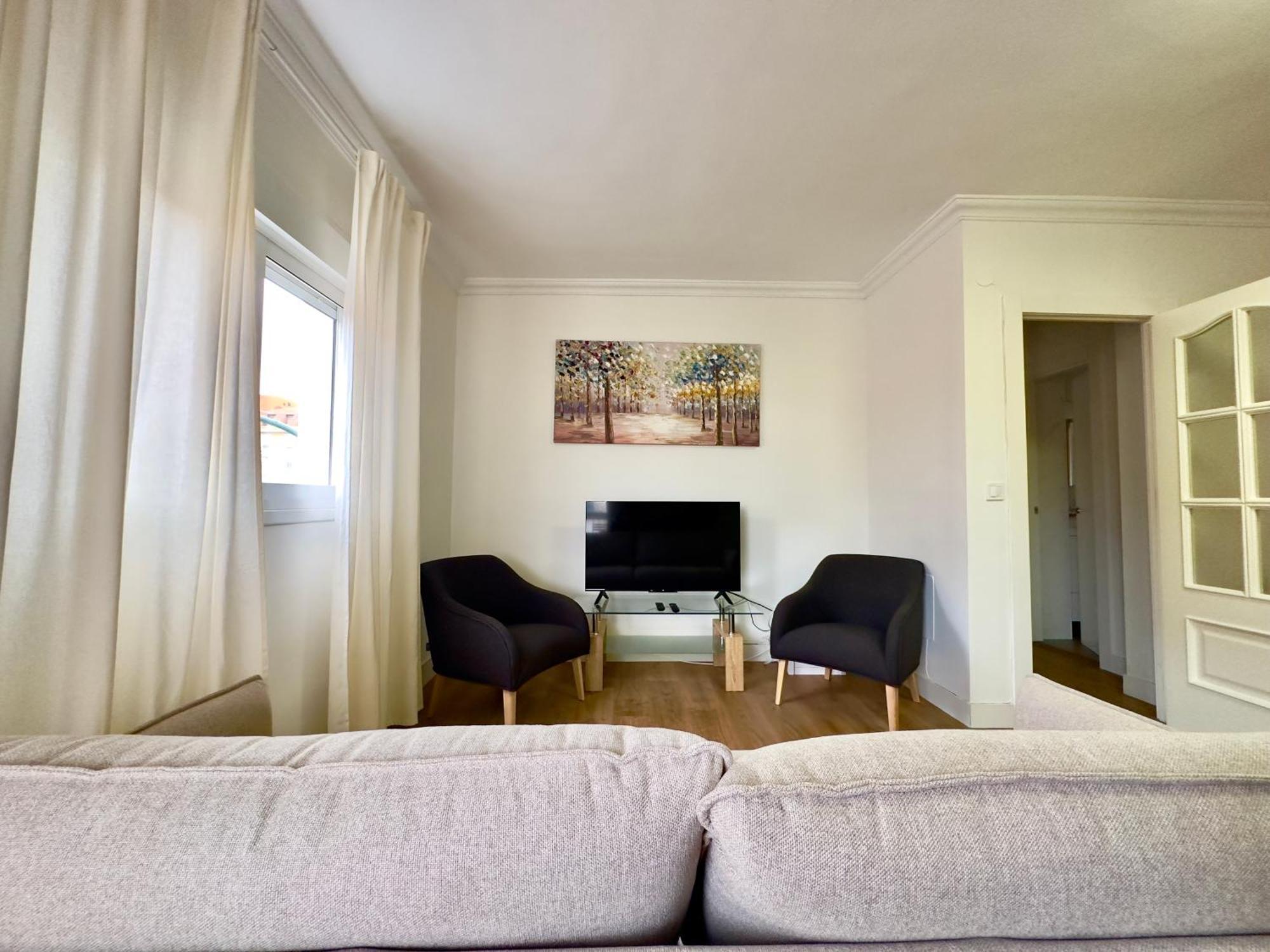 Ayala Malaga City Center 6Pax 외부 사진